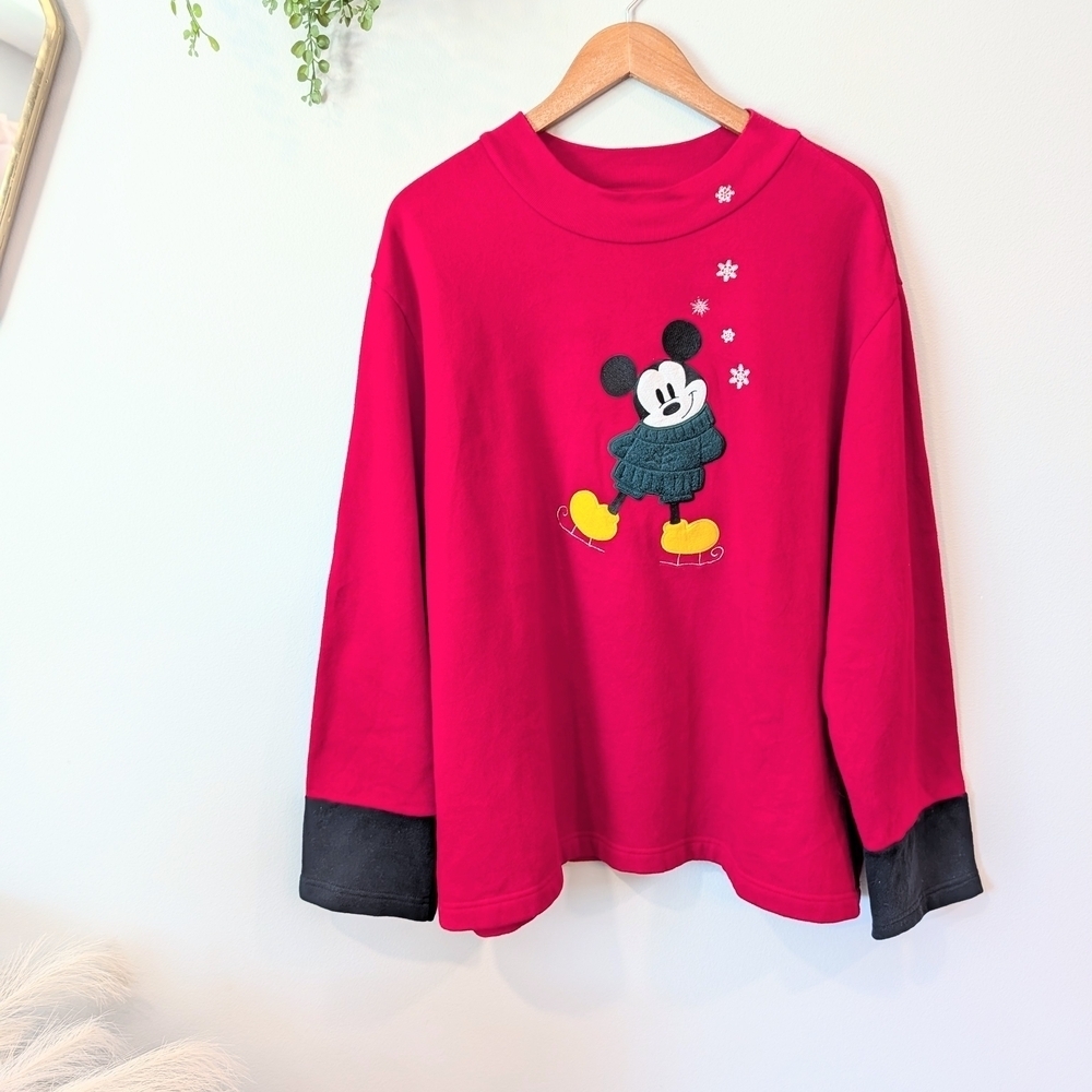Vintage Disney Parks Mickey Mouse Red and Black Adult Sweatshirt Size XXL